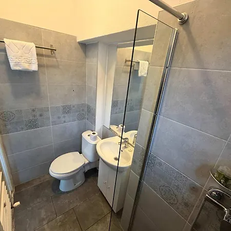 Apartman Modern In The Center By Managr *