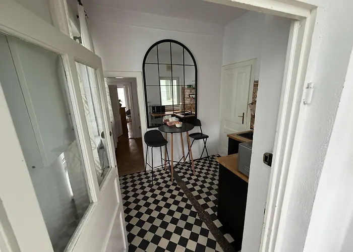 Apartman Modern In The Center By Managr *